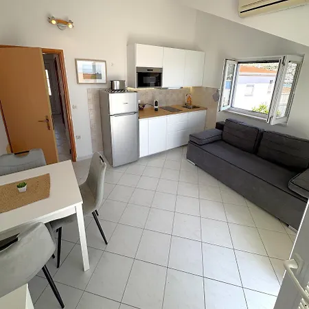 Διαμέρισμα Vito Τρογκίρ