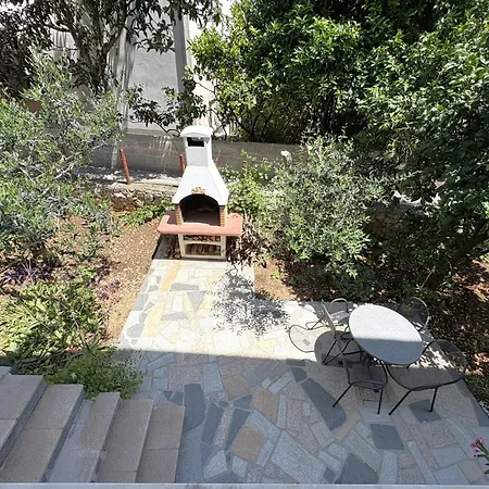 Διαμέρισμα Vito Τρογκίρ