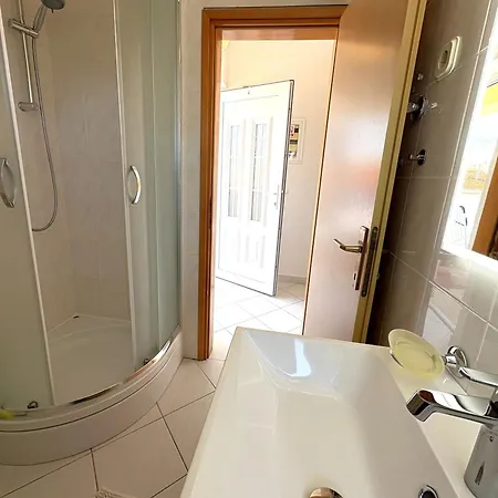 Apartment Vito *
