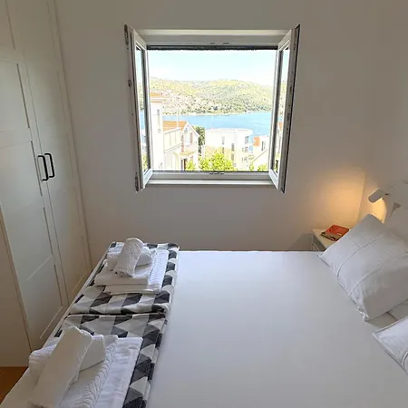 Διαμέρισμα Vito Τρογκίρ