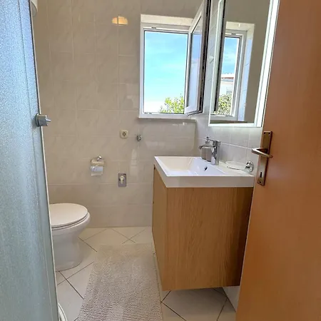 Apartment Vito *