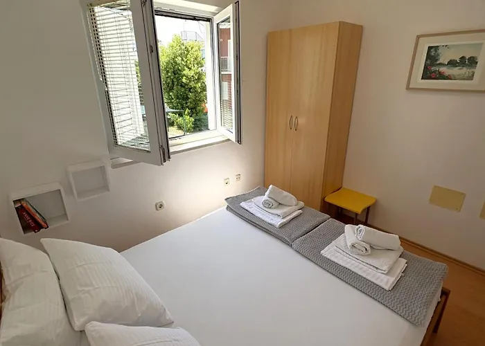 Vito Διαμέρισμα Τρογκίρ