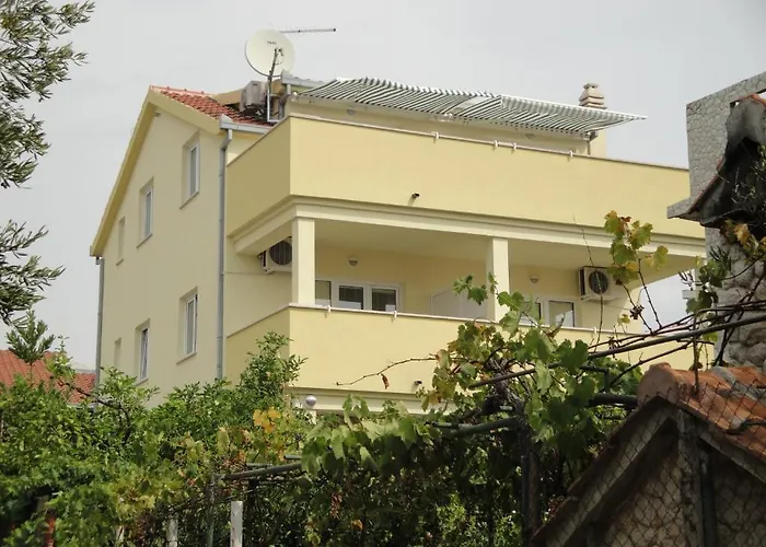 Διαμέρισμα Vito Τρογκίρ