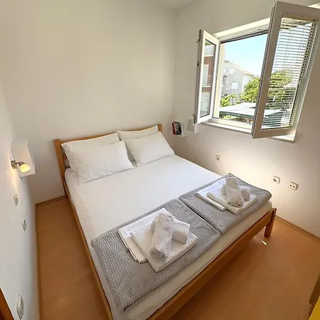 Апартаменти Vito Трогір