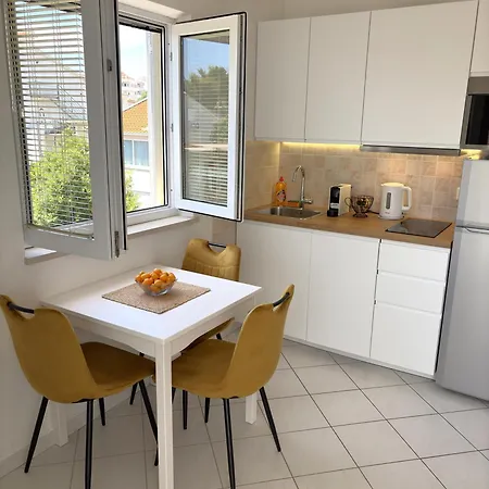 Vito Apartmán *